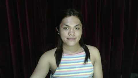 urhottie_bella online show from 11, 5, 2026