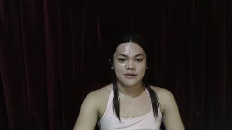 urhottie_bella online show from 19, 5, 2026