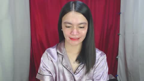 Snapshot of urhottiest_katey chatting on 4, 1, 2025 Katey online show from 4, 1, 2025