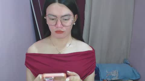 Katey online show from 27, 4, 2026