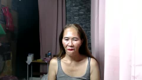 urhotvivian11 online show from 16, 12, 2025