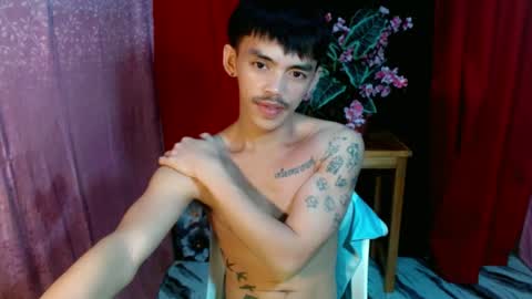 urhunky_boy online show from 23, 6, 2026