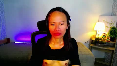 Snapshot of urlovely_che chatting on 9, 10, 2025 urlovely_che online show from 9, 10, 2025