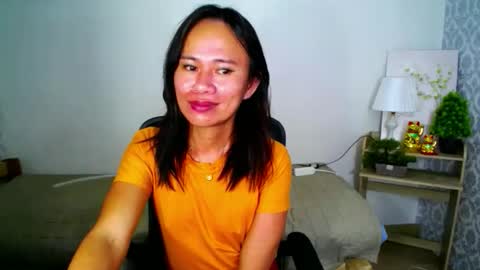 Snapshot of urlovely_che chatting on 15, 10, 2025 urlovely_che online show from 15, 10, 2025