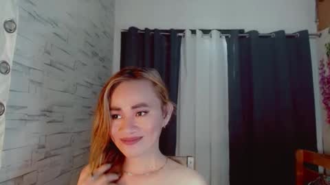 Snapshot of urlovely_che chatting on 28, 3, 2026 urlovely_che online show from 28, 3, 2026