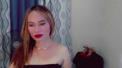 Snapshot of urlovely_che chatting on 18, 5, 2026 urlovely_che online show from 18, 5, 2026