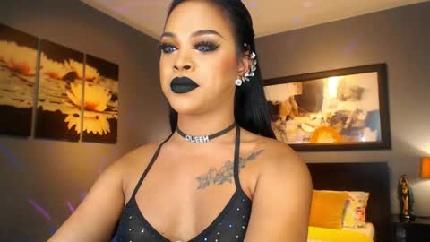 UrMajestyTyra online show from 7, 5, 2026