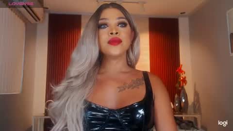 UrMajestyTyra online show from 14, 6, 2026