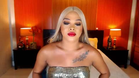 UrMajestyTyra online show from 15, 6, 2026