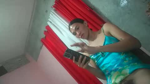 Snapshot of urnaughty_kim chatting on 21, 4, 2026 Kim online show from 21, 4, 2026