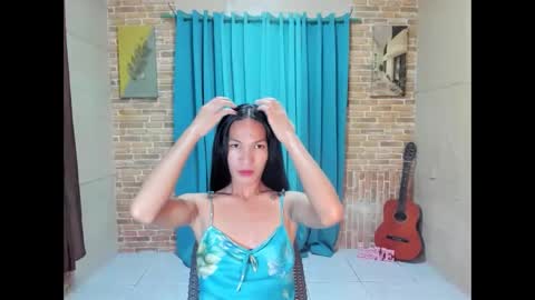 Snapshot of urnaughty_kim chatting on 25, 5, 2026 Kim online show from 25, 5, 2026
