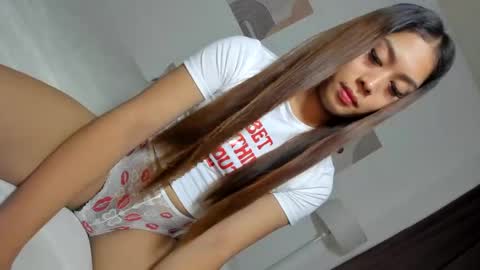 urdreamgirlxoxo online show from 26, 12, 2024