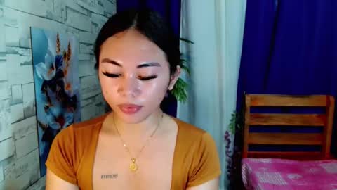 Snapshot of urpinay_girl01 chatting on 11, 6, 2026 Ms Ayesha online show from 11, 6, 2026