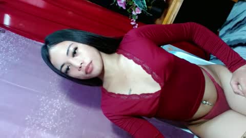 Snapshot of urpinay_girl01 chatting on 24, 6, 2026 Ms Ayesha online show from 24, 6, 2026