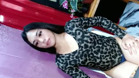 Snapshot of urpinay_girl01 chatting on 28, 6, 2026 Ms Ayesha online show from 28, 6, 2026