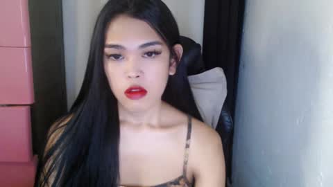 Snapshot of urpinayjenfuckerxxx chatting on 13, 1, 2025 Jenny online show from 13, 1, 2025