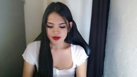 Snapshot of urpinayjenfuckerxxx chatting on 9, 2, 2025 Jenny online show from 9, 2, 2025