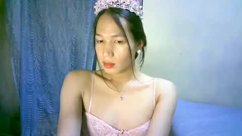 queen julia not into CHEAPGUY online show from 31, 1, 2025