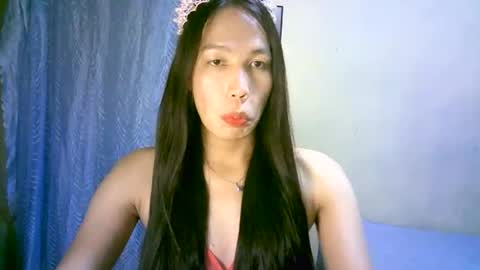 queen julia not into CHEAPGUY online show from 2, 2, 2025