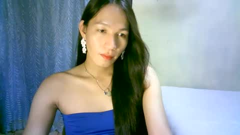 queen julia not into CHEAPGUY online show from 19, 2, 2025