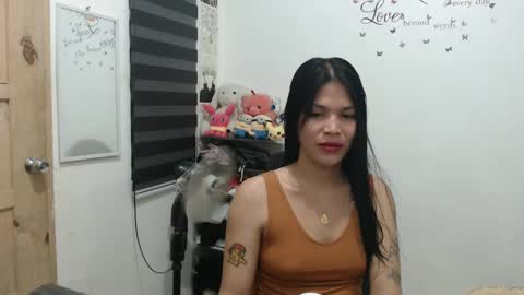 hi im kim online show from 12, 1, 2025