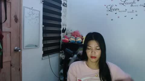 hi im kim online show from 28, 1, 2025