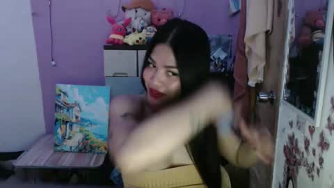 Snapshot of urpreciouspinayxxx chatting on 2, 3, 2026 hi im kim online show from 2, 3, 2026