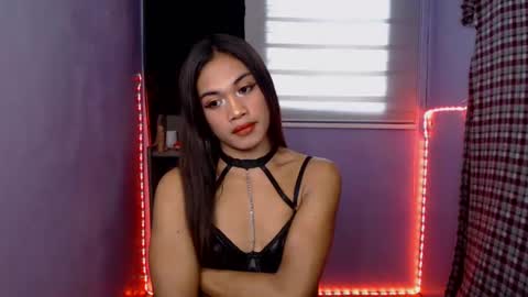 Snapshot of urprettyangel chatting on 10, 12, 2024 angel online show from 10, 12, 2024
