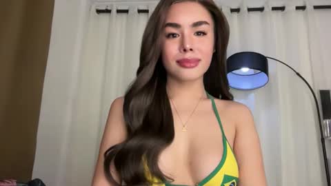 Snapshot of urprettyjaninexxx chatting on 5, 6, 2026 Janine online show from 5, 6, 2026