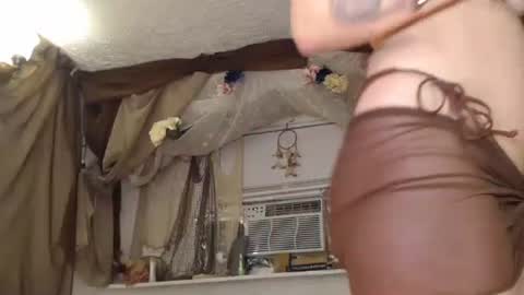 Maxi Mills . My Orgasm is in your hands Private is Open online show from 4, 10, 2025