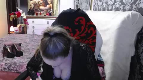 UrSecretTreasure88 online show from 16, 5, 2026