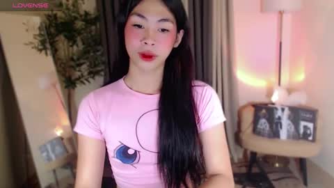 Snapshot of ursexxy_abby chatting on 8, 6, 2026 abby online show from 8, 6, 2026