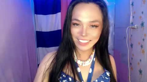 TYRA online show from 4, 5, 2026