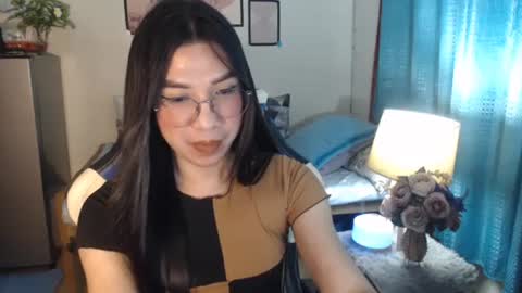 Snapshot of urwetasianprincessxx chatting on 21, 2, 2025 Ashley Kate Mateo Gray online show from 21, 2, 2025