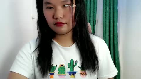 Snapshot of urwildpinayxxx chatting on 10, 9, 2025 melody online show from 10, 9, 2025