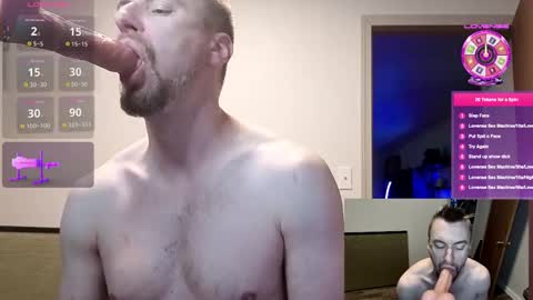 Snapshot of usemythroat664034 chatting on 22, 9, 2025 MalcolmRW online show from 22, 9, 2025