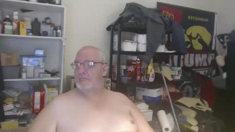 Snapshot of usgoober chatting on 25, 12, 2024 Eric online show from 25, 12, 2024