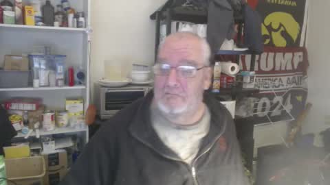 Snapshot of usgoober chatting on 31, 12, 2024 Eric online show from 31, 12, 2024