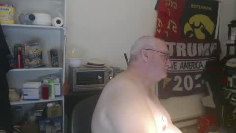 Snapshot of usgoober chatting on 10, 1, 2025 Eric online show from 10, 1, 2025
