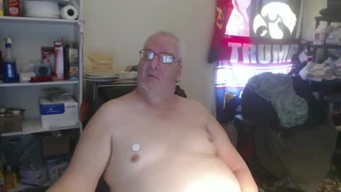Snapshot of usgoober chatting on 31, 1, 2025 Eric online show from 31, 1, 2025