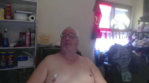 Snapshot of usgoober chatting on 1, 2, 2025 Eric online show from 1, 2, 2025