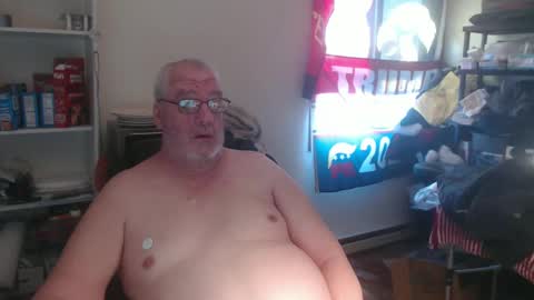 Snapshot of usgoober chatting on 11, 3, 2025 Eric online show from 11, 3, 2025