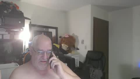 Snapshot of usgoober chatting on 2, 4, 2026 Eric online show from 2, 4, 2026