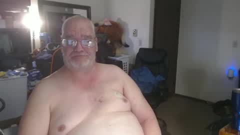 Snapshot of usgoober chatting on 10, 4, 2026 Eric online show from 10, 4, 2026