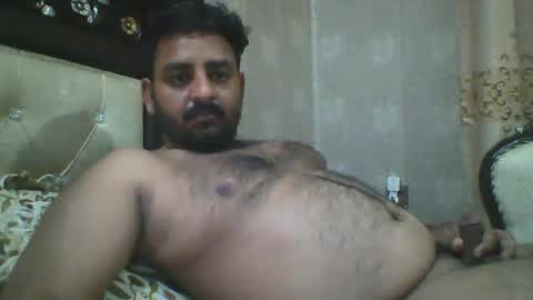 Snapshot of usman184 chatting on 3, 3, 2026 Mian184 online show from 3, 3, 2026