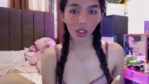 Snapshot of usweetcummer_kiana chatting on 27, 9, 2025 usweetcummer_kiana online show from 27, 9, 2025