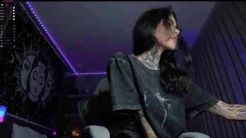 Snapshot of uwu_eva chatting on 17, 2, 2026 Eva online show from 17, 2, 2026