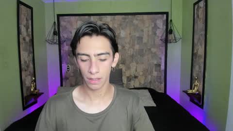 UYUKIE online show from 24, 9, 2025