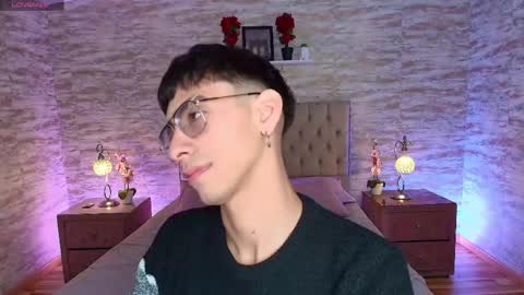 UYUKIE online show from 5, 5, 2026