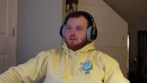 Snapshot of v_for_veng chatting on 17, 2, 2025 v_for_veng online show from 17, 2, 2025